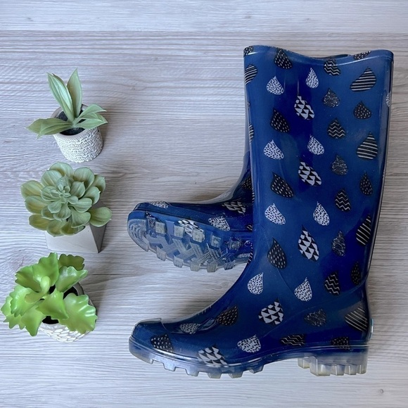 TOMS cabrilla rain moonlight blue raindrop print boots size 6 - Picture 2 of 13